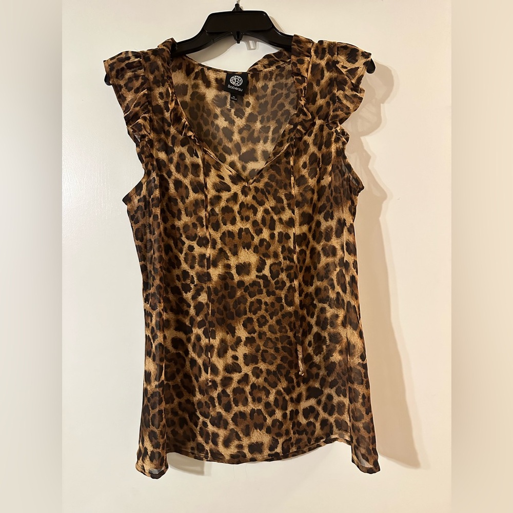 Bobeau Leopard Print Ruffle Sleeve Blouse Chiffon V-Neck Size M